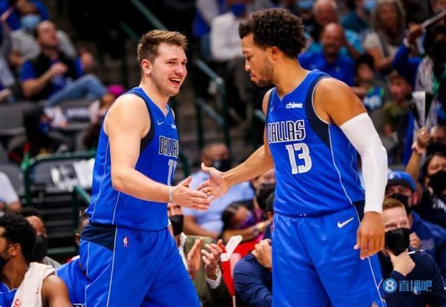 雄狮队的亚 雄狮队的亚