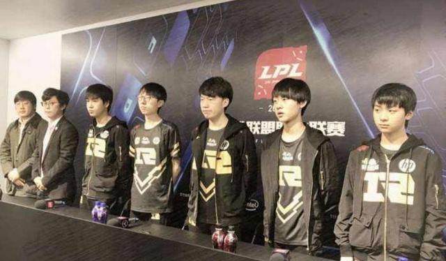 斯在后场难 斯在后场难